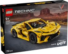 LEGO® Tech 42205 Chevrolet Corvette Stingray (4)