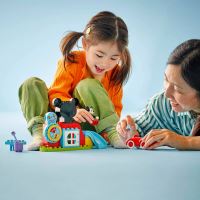 LEGO® DUPLO® ǀ Disney  10454 La casa e l’auto di Topolino (1)