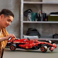 LEGO® Tech 42207 Monoposto F1 Ferrari SF-24 (2)