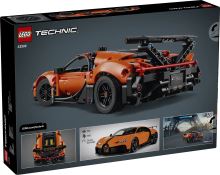 LEGO® Technic 42222 Hyper Car Bugatti Chiron Pur Sport (2)