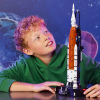 LEGO® Technic 42221 Sistema di lancio spaziale razzo NASA Artemis (1)